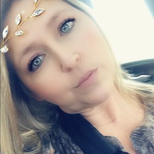 Meet your Posher, Rrenee